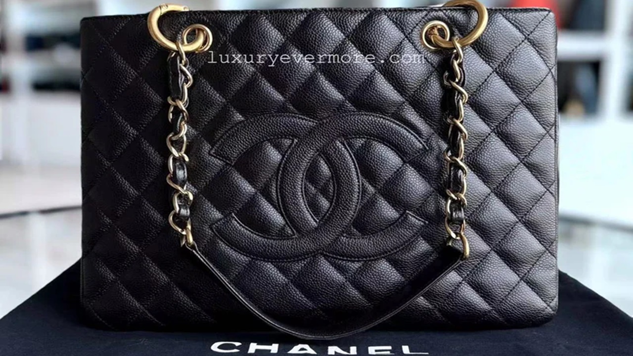 Why Every Chanel Buyer Needs Luxury Evermore’s Date Code Checker